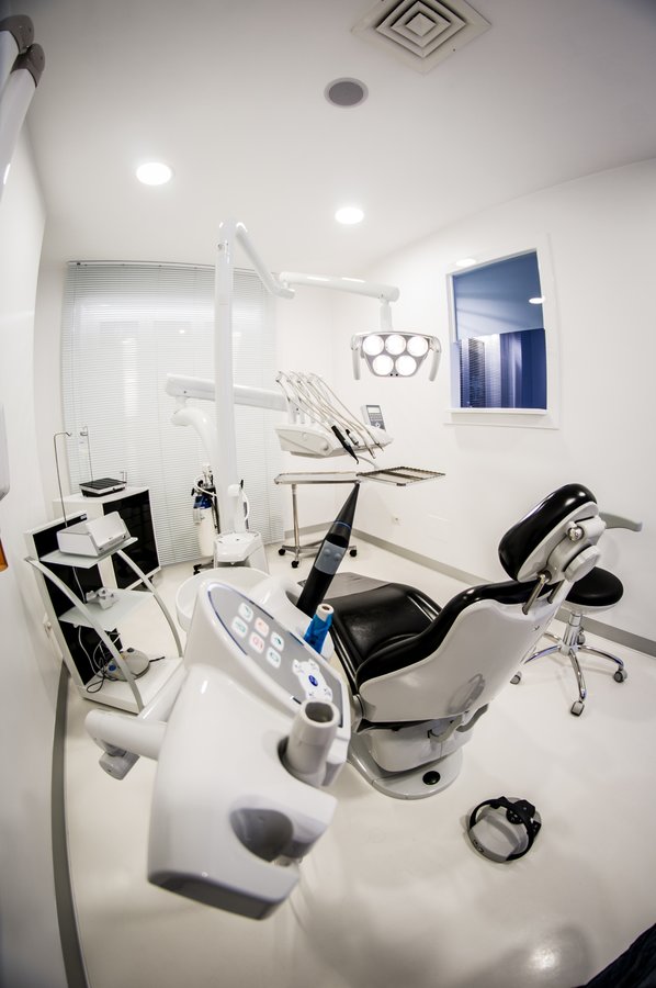 Studio Odontoiatrico Dott. Cristiano Villani - Studio Odontoiatrico Dott. Cristiano Villani