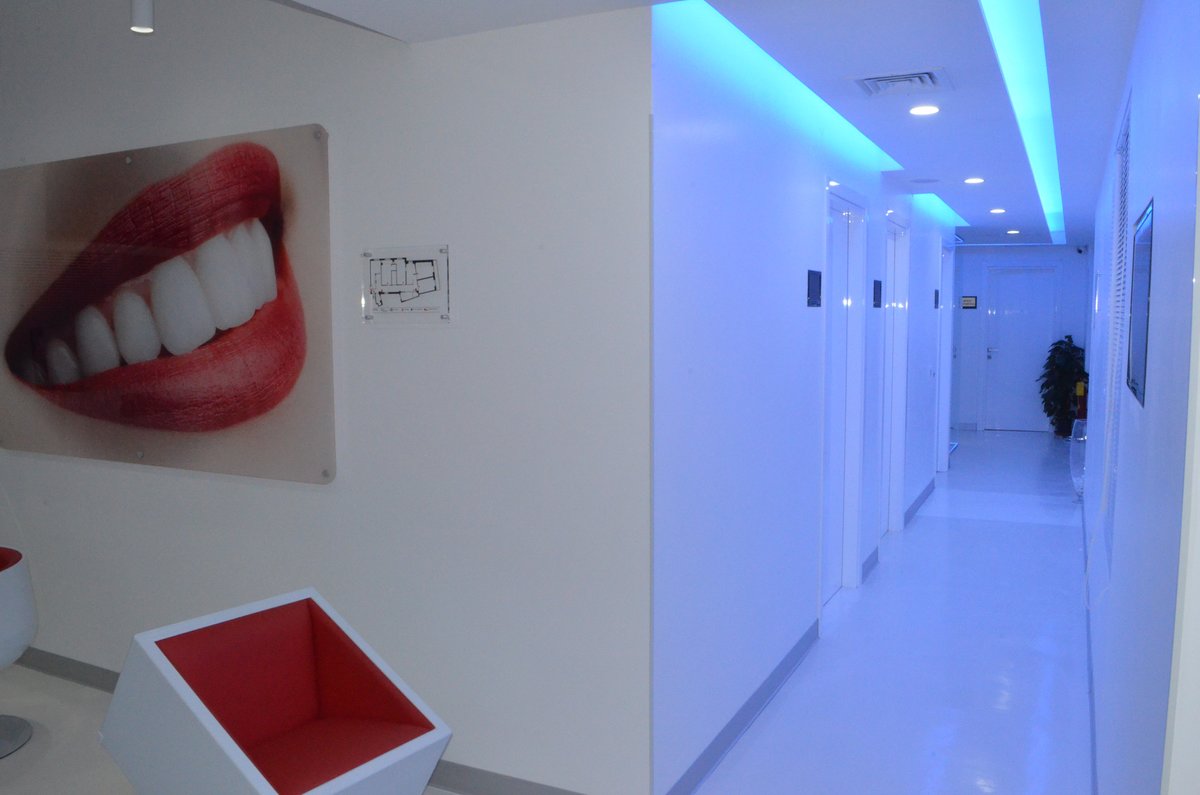 Studio Odontoiatrico Dott. Cristiano Villani - Studio Odontoiatrico Dott. Cristiano Villani