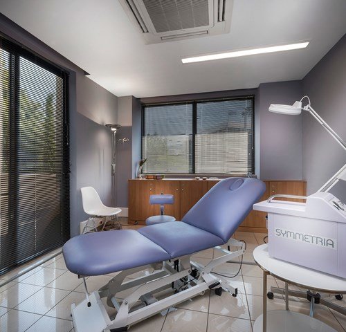 Symmetria - Symmetria