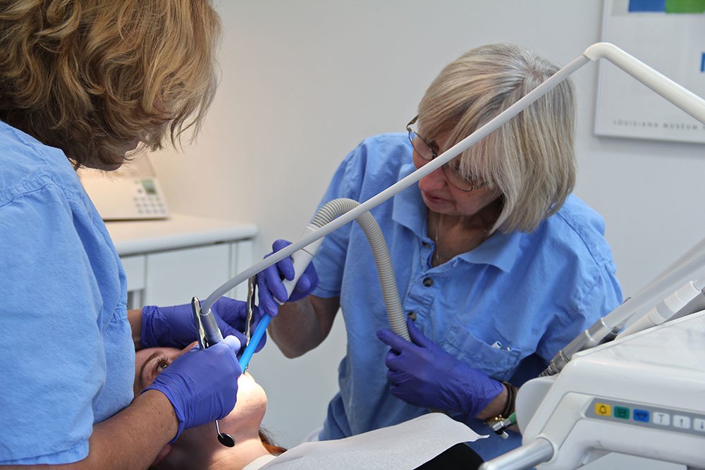 Tandlæge Lisbet Schrøder - Tandlæge Lisbet Schrøder