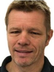 Tandlægerne i Gug ApS - Tandlægerne i Gug ApS