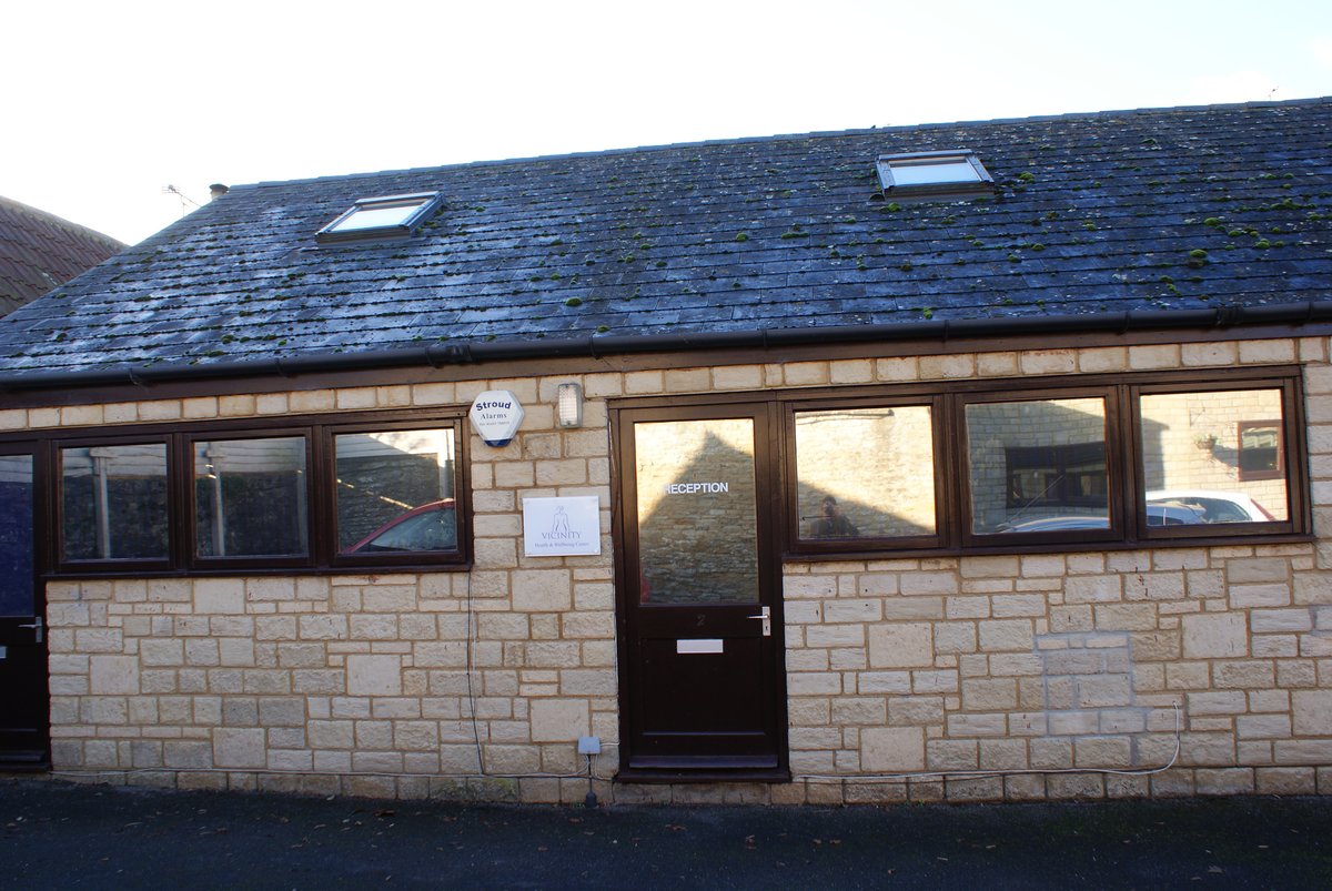 عيادة تيتبوري لتقويم العمود الفقري - Tetbury Chiropractic Clinic