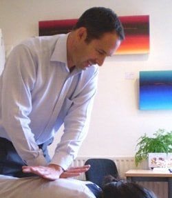 غرفة الظهر عيادة تقويم العمود الفقري - The Back Room Chiropractic Clinic