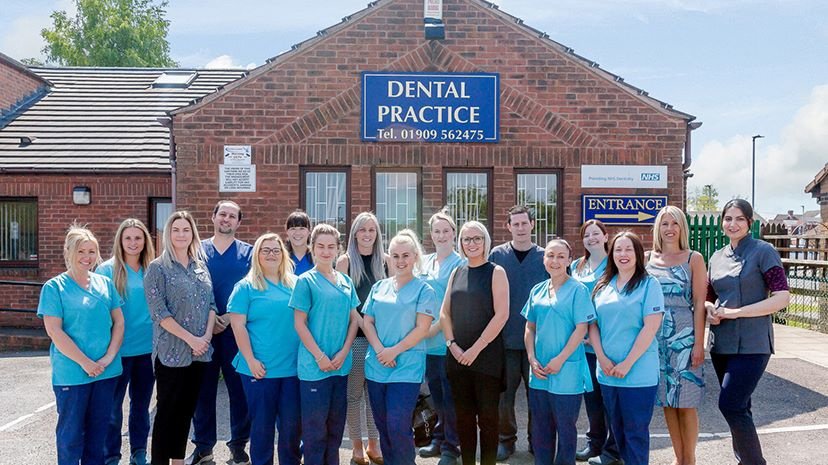 ممارسة دينينغتون - The Dinnington Practice