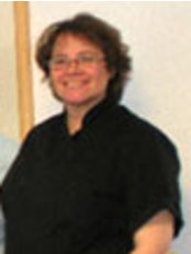 مركز إيش سكو - The Ish Sko Centre