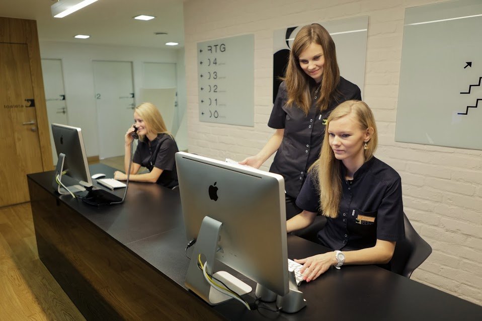 The Smile Consultants (المملكة المتحدة) المحدودة - The Smile Consultants (UK) Ltd