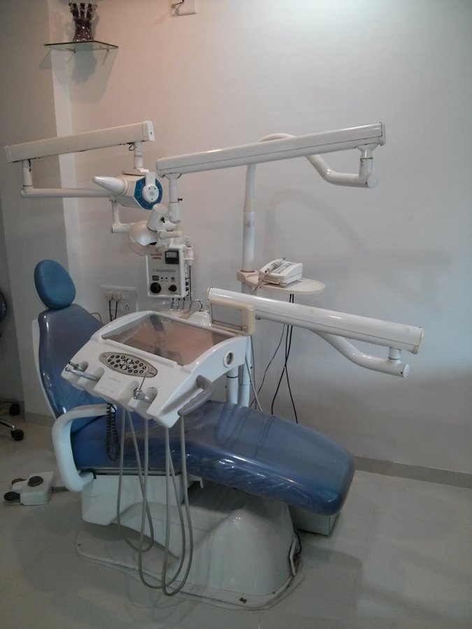 مركز أورمي للعناية بالأسنان - Urmi Dental Care Centre