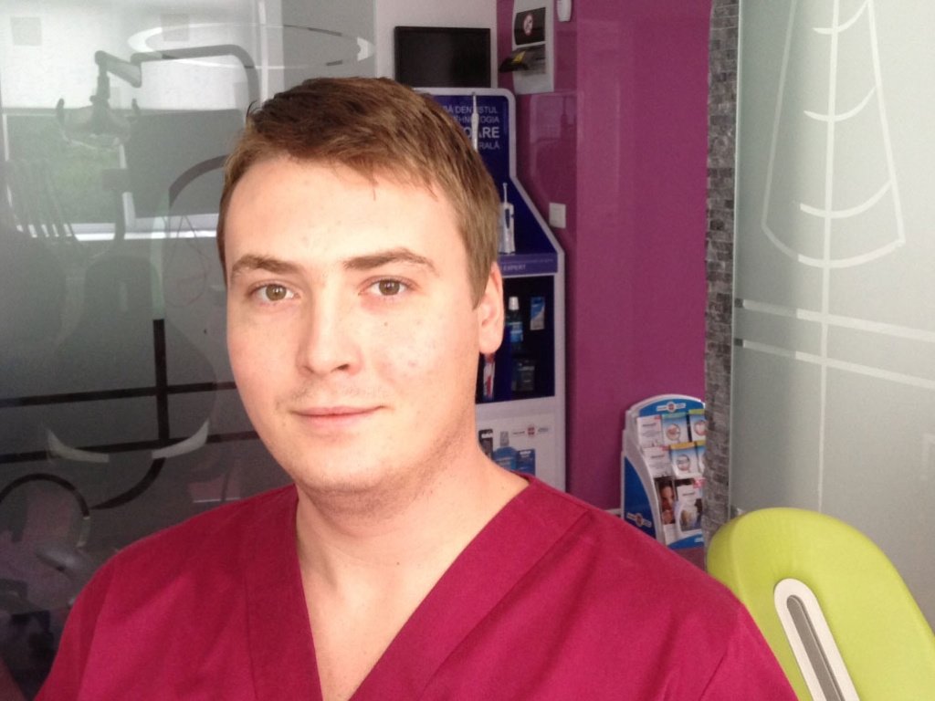 Uzina de Zambete - Uzina de Zambete