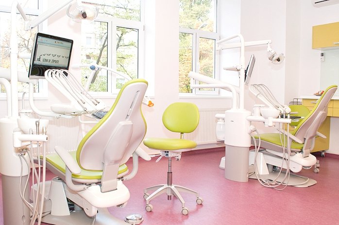 Uzina de Zambete - Uzina de Zambete