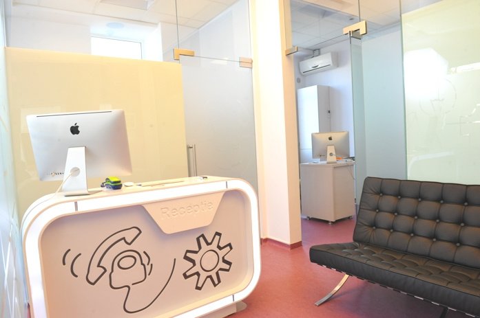 Uzina de Zambete - Uzina de Zambete