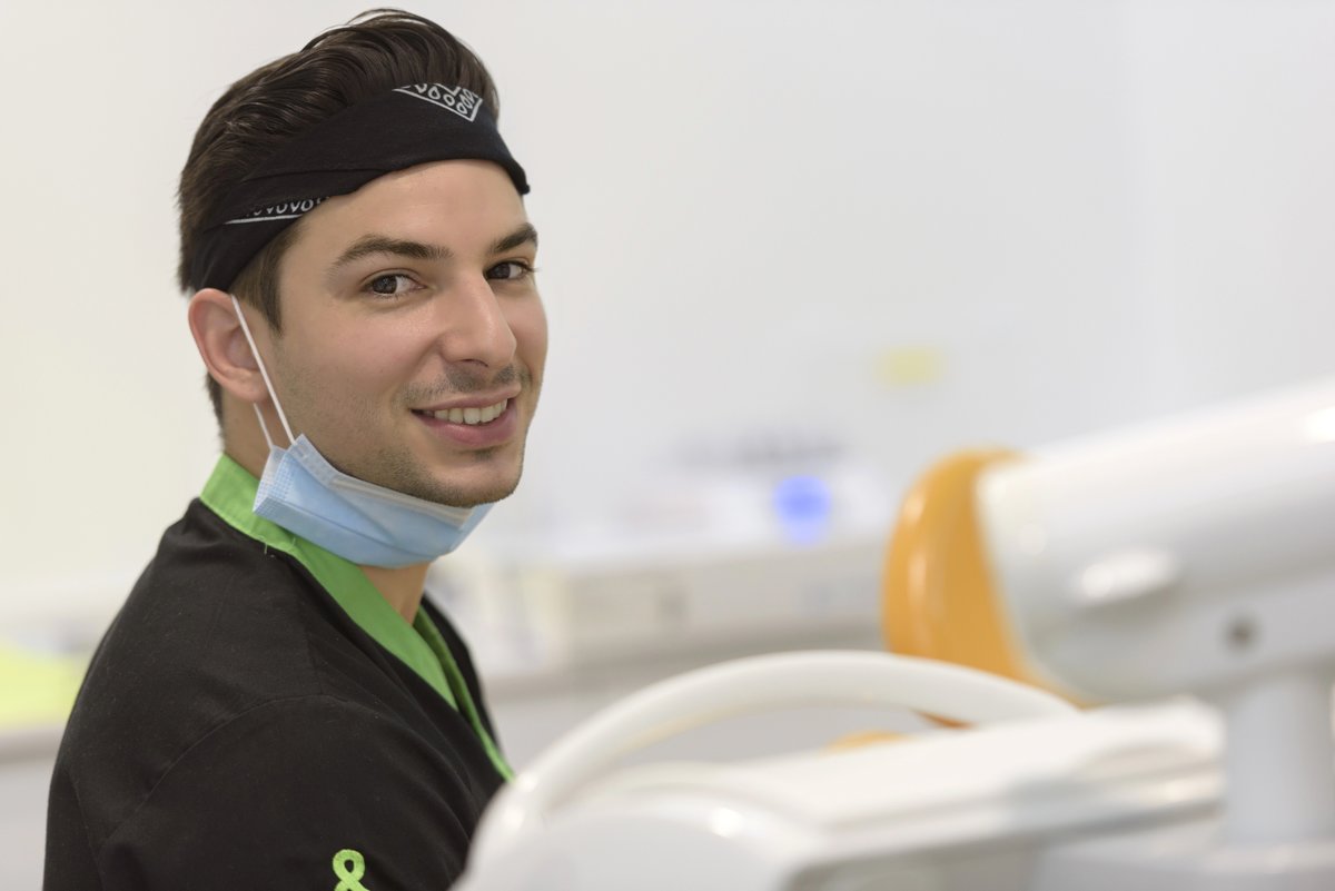 Vélez y Lozano, dental office - Vélez y Lozano, dental office
