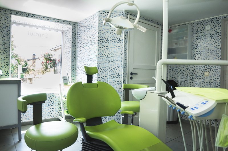 Verdant Isle Dental Clinic - Verdant Isle Dental Clinic