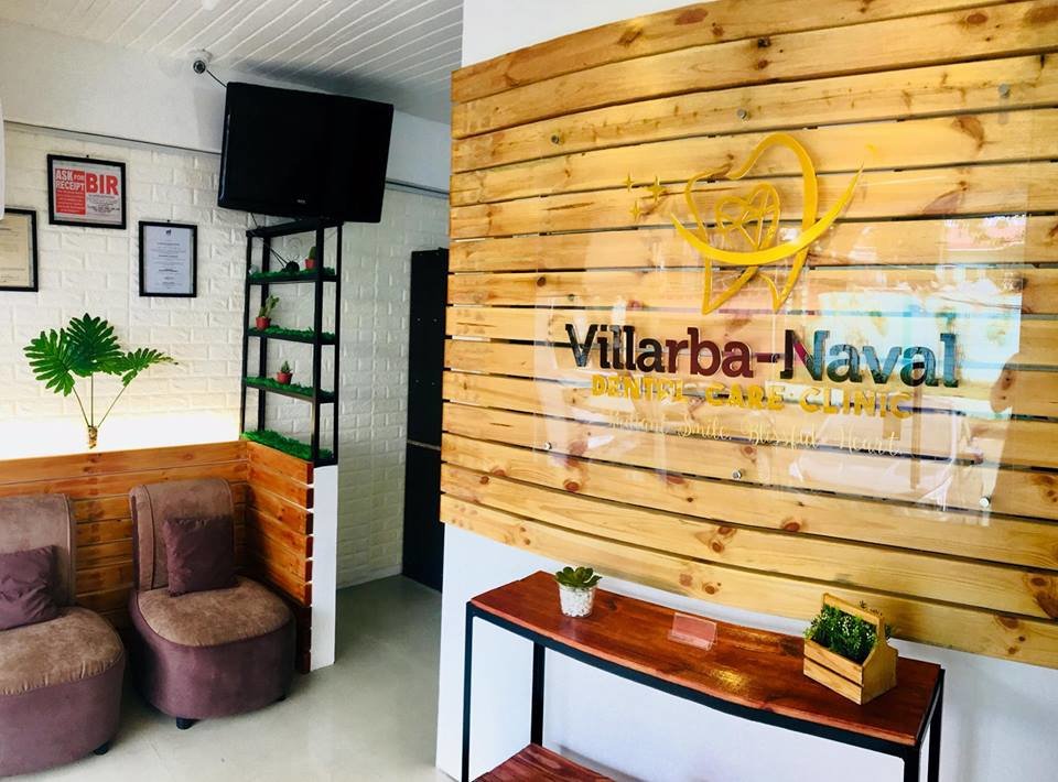 عيادة فيلاربا نافال لطب الأسنان - Villarba-Naval Dental Clinic