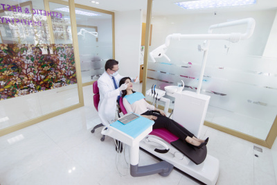 Worldwide Dental & Plastic Surgery Hospital - Dental treatment room 01