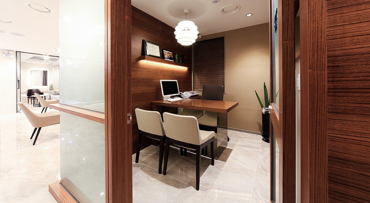 YUNO Plastic Surgery - YUNO Plastic Surgery